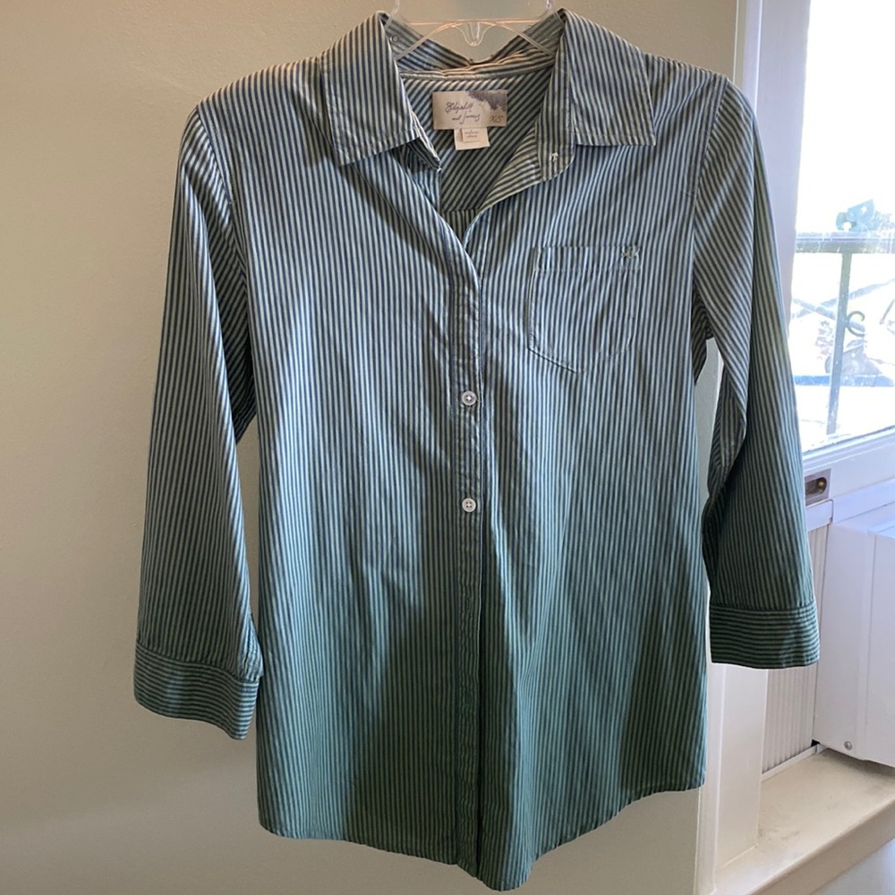 Elizabeth & James button down shirt, size XS